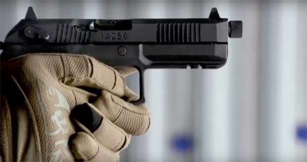 Руски пиштољ удав пробија панцир са удаљености од 50 метара: Погледајте шта све може ново Путиново оружје (ВИДЕО)